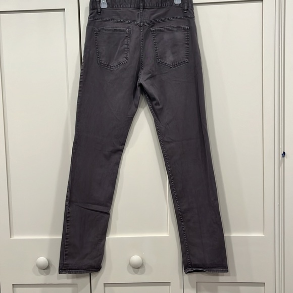 UGC-H&M Men’s Slim Fit Jeans 32/30 Button Fly - Picture 2 of 3